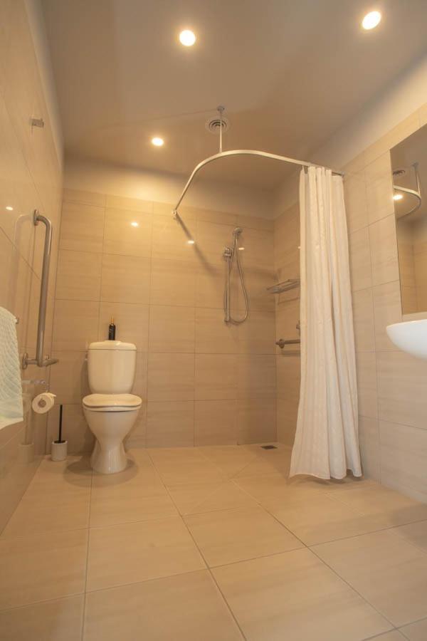 Dunluce Boutique B&B Te Anau Esterno foto