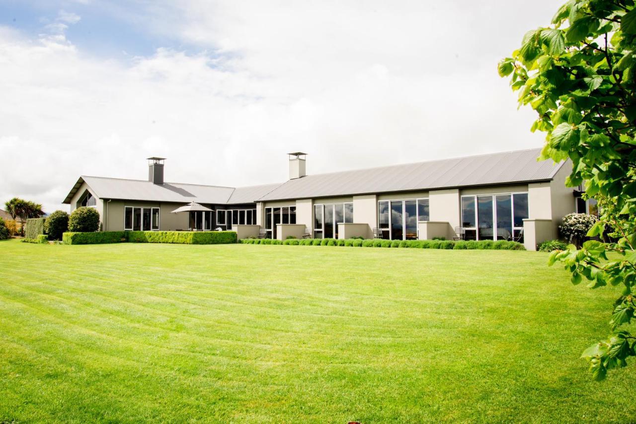 Dunluce Boutique B&B Te Anau Esterno foto