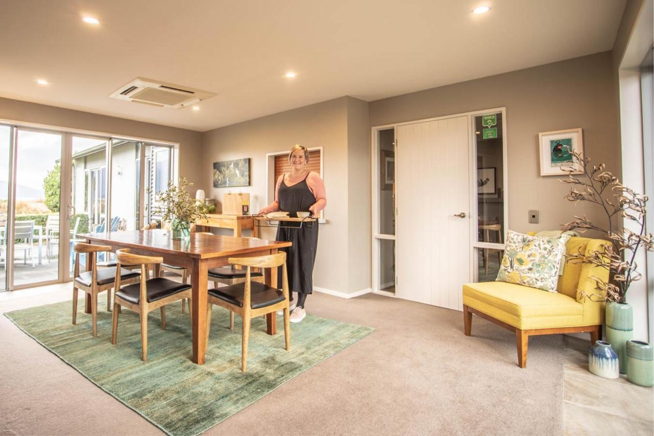 Dunluce Boutique B&B Te Anau Esterno foto