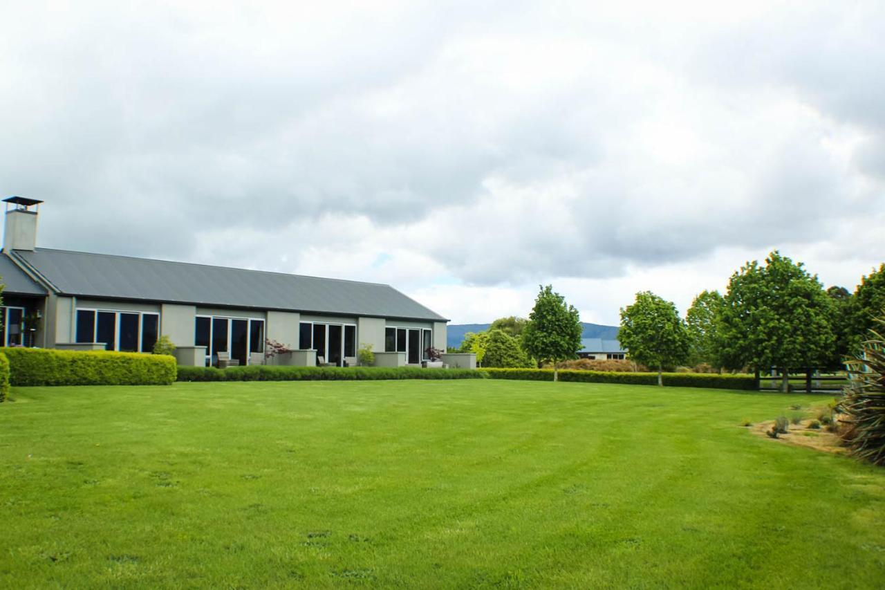 Dunluce Boutique B&B Te Anau Esterno foto