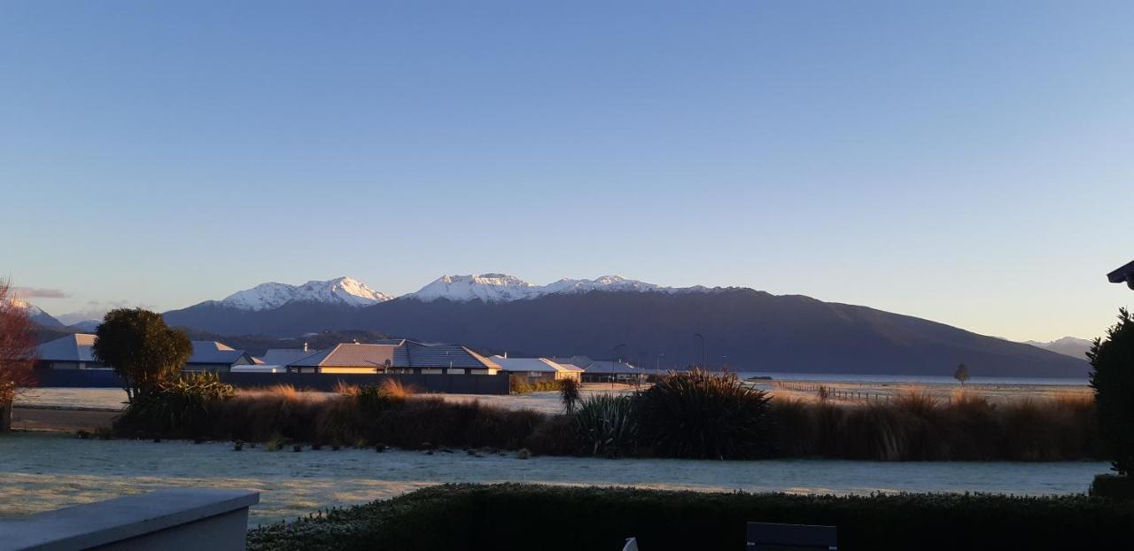 Dunluce Boutique B&B Te Anau Esterno foto